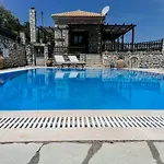 Lefkada By Omikron Selections Vila