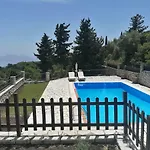 Vila Lefkada By Omikron Selections Vavkerí