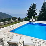 Vila Lefkada By Omikron Selections