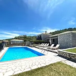 Lefkada By Omikron Selections Villa