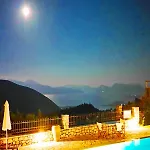 Lefkada By Omikron Selections * Vavkerí