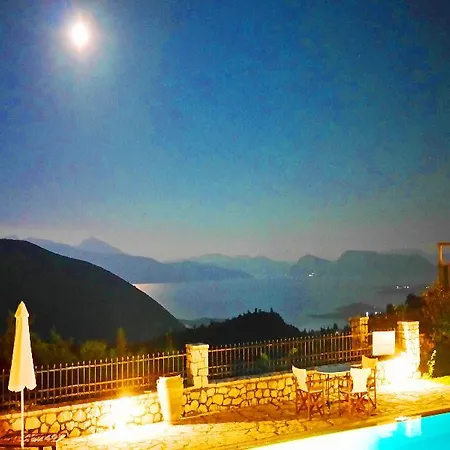 Lefkada By Omikron Selections * Vavkerí