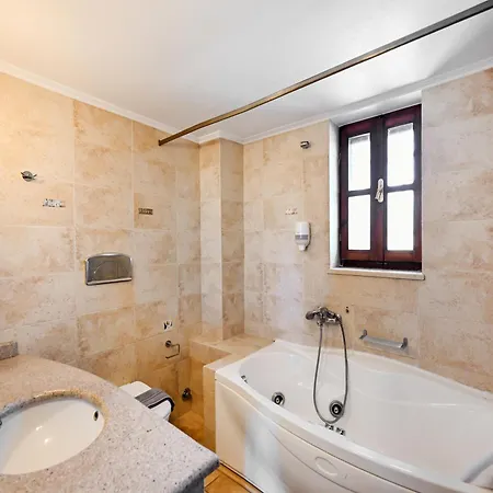 Willa Lefkada By Omikron Selections *