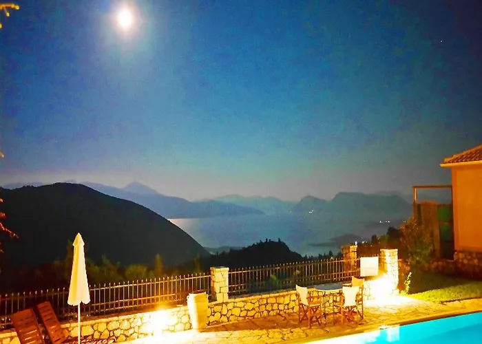 Lefkada By Omikron Selections * Vavkerí