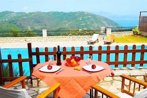 Lefkada By Omikron Selections * Vavkerí